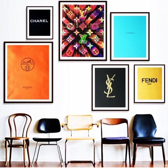 Custom framed wall art from authentic luxury brands 🖼️ 🛍️ - Picture 3 of 7